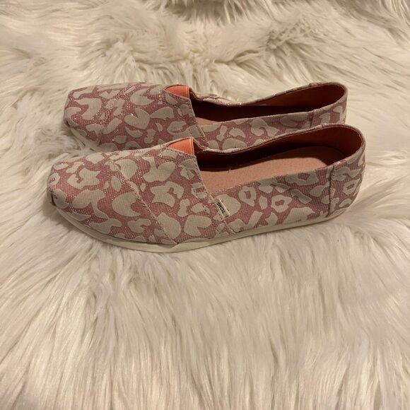 TOMS Coral almond flocked glitter cheetah Shoes Limited Edition - Picture 4 of 7